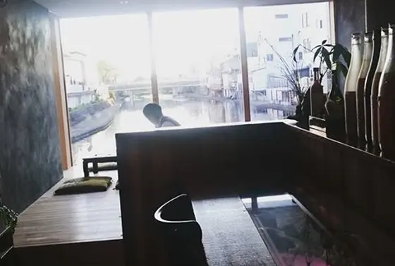 水辺の景色
