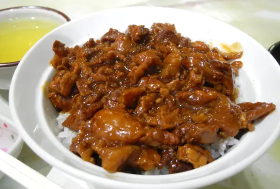 名物どてめし（小）