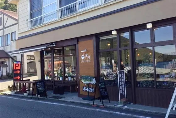 カフェ水月