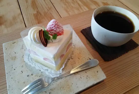 ケーキいただいてきましたー
