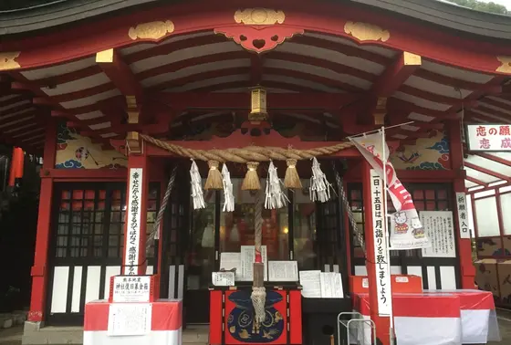 拝殿