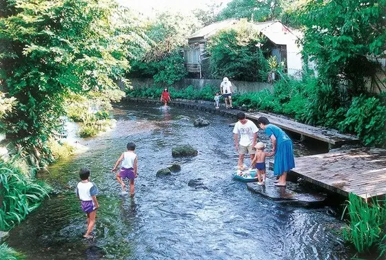 夏場は水あそび＆ホタル