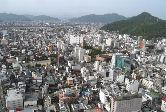 金華山長良川方面