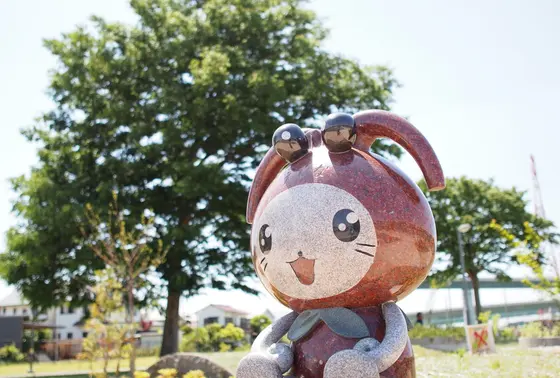えび～にゃの石像を探せｗ