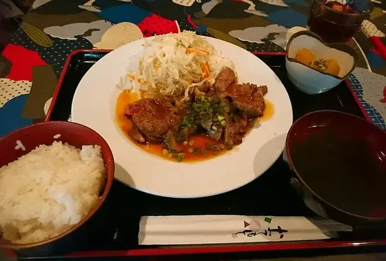 サービスステーキランチ