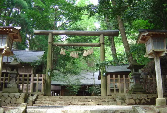 天岩戸神社