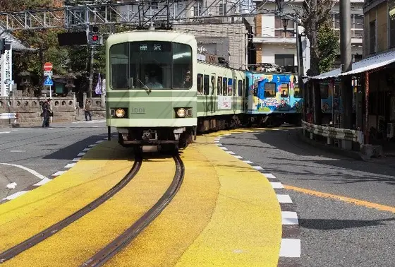 頑張れ、江ノ電！