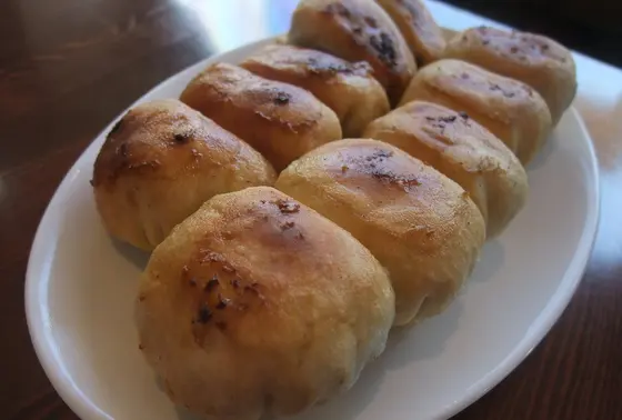 ホワイトギョーザが超名物！