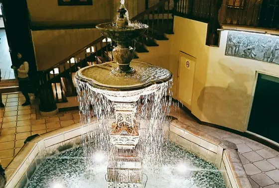 入り口にある素敵な噴水⛲