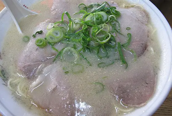 とんこつラーメン