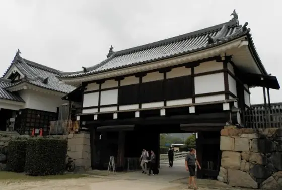 表御門と平櫓