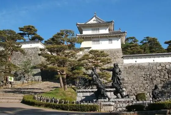 県立霞ヶ城公園