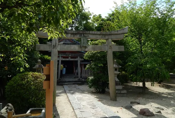 稲荷社