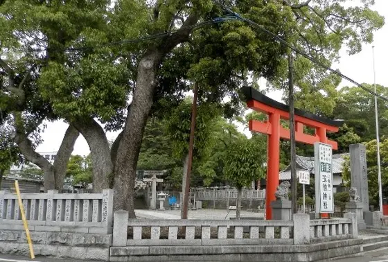 豊玉姫命と山彦…その出会いは海底の宮殿「龍宮」