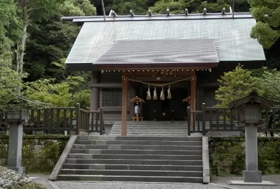 仕事の悩みは「すべての産業を創始した神」に願掛け！
