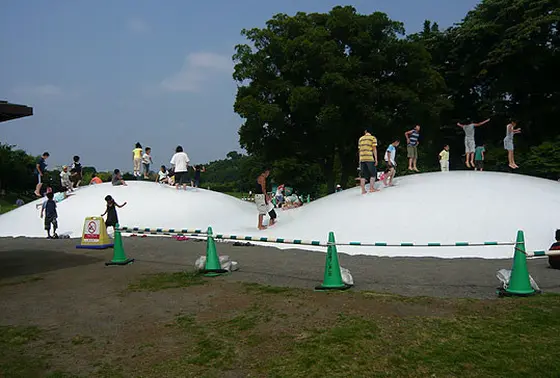 ファミリー向けアスレチック