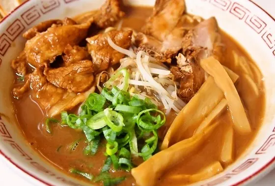 濃厚な徳島ラーメン