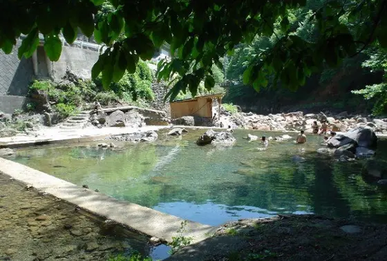 着替えるための小屋?