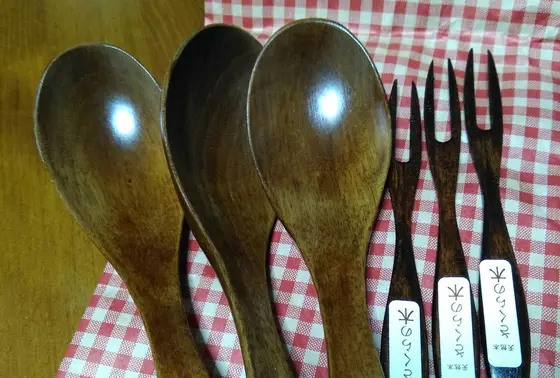 小町通りにて…
ちょうど欲しかった、木のレンゲを発見🤣