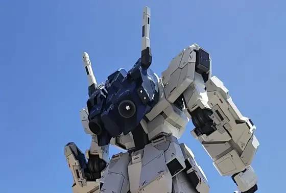 背面からも、よーく見てね☺️