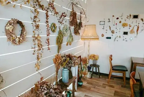 ウォールアートも素敵