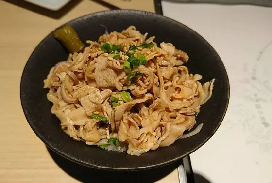 酢もつ