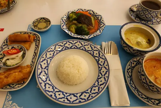 タイ料理がセットのコース