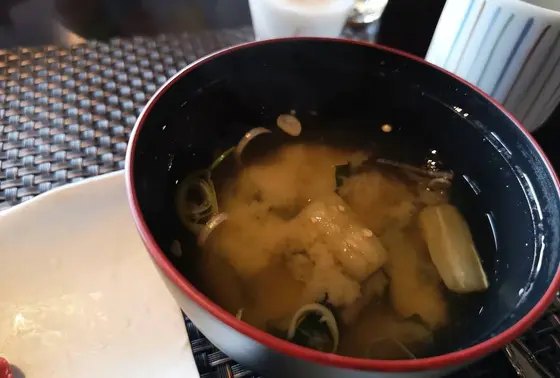 焼き茄子のお味噌汁