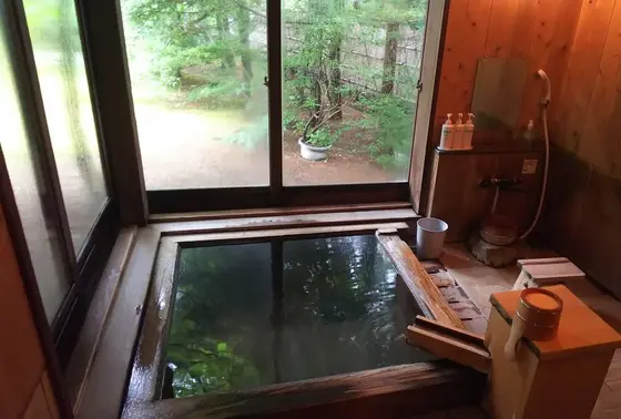 お風呂は窓を開けたら、、