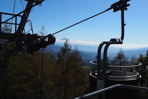 車椅子専用リフトあります