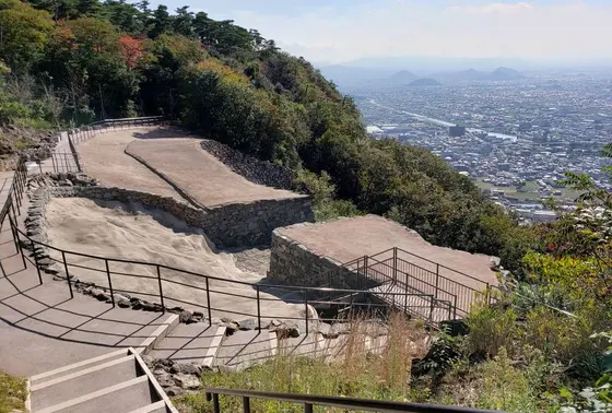 屋嶋城跡