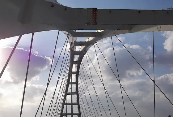 瀬底大橋