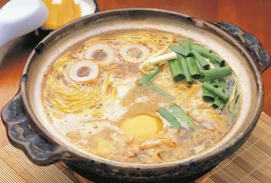 鍋焼きラーメン