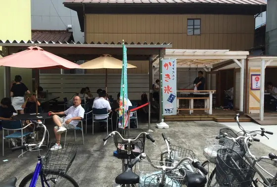 暑い中、美味しいかき氷を頬張ろう！
