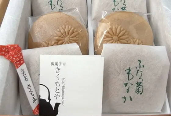「もなか」が有名です。