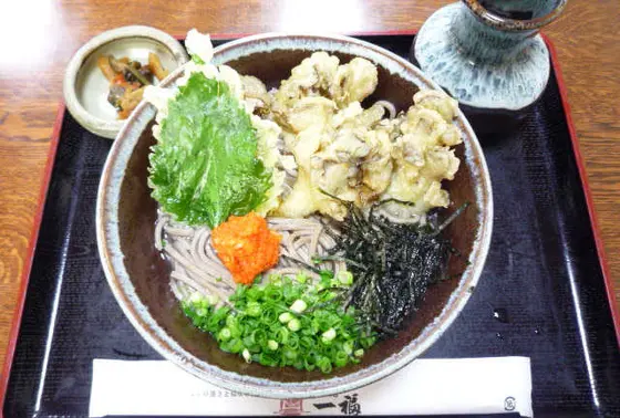 舞茸の天婦羅そば