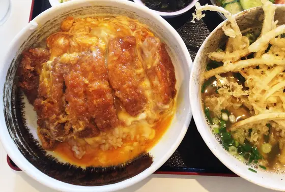 カツ丼も