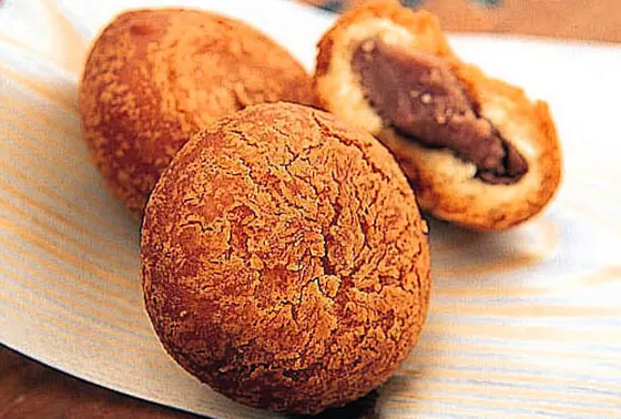 できたてあつあつフライケーキ