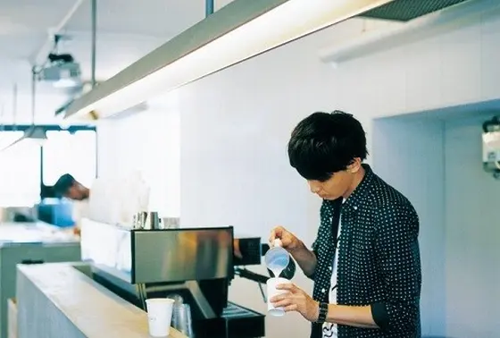 カフェ