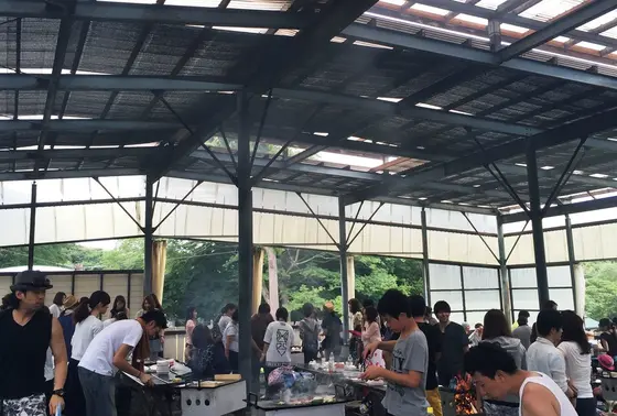 雨が降っても安心のBBQ!!