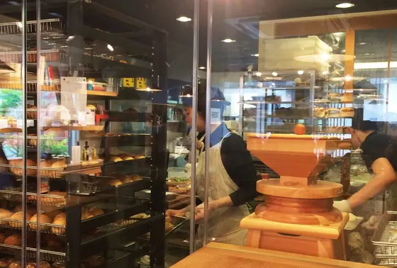 厨房が見えます