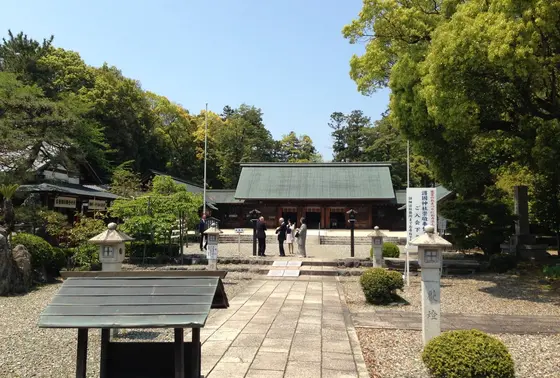 拝殿