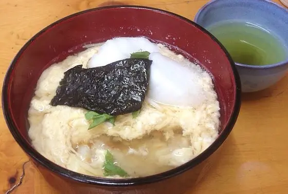 店内で召しあがれる"玉子ぞう煮＂