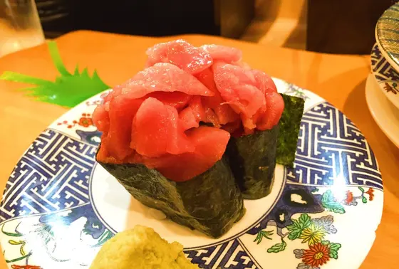 トロブツ軍艦