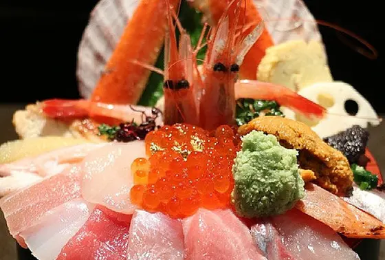 豪華海鮮丼