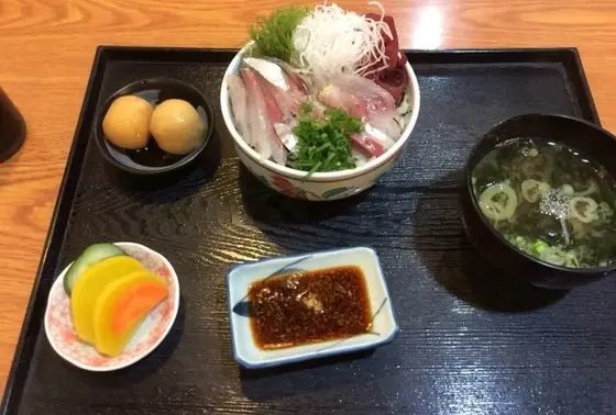 アジ丼