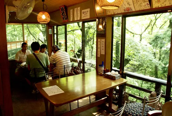 お店の中はこんな感じ^^