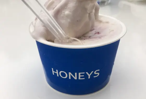 プラス50円でリッチにブルーベリー