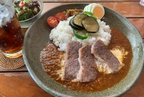 阿波牛を使用したカレー