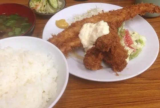 穴子フライ・カキフライ定食 ¥1600